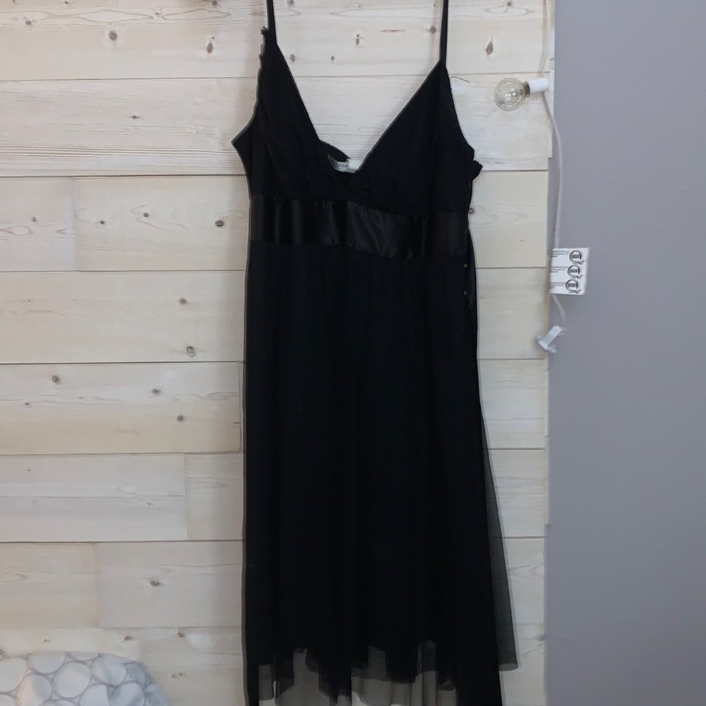 BLACK FORMAL DRESS - Picture 4 of 5